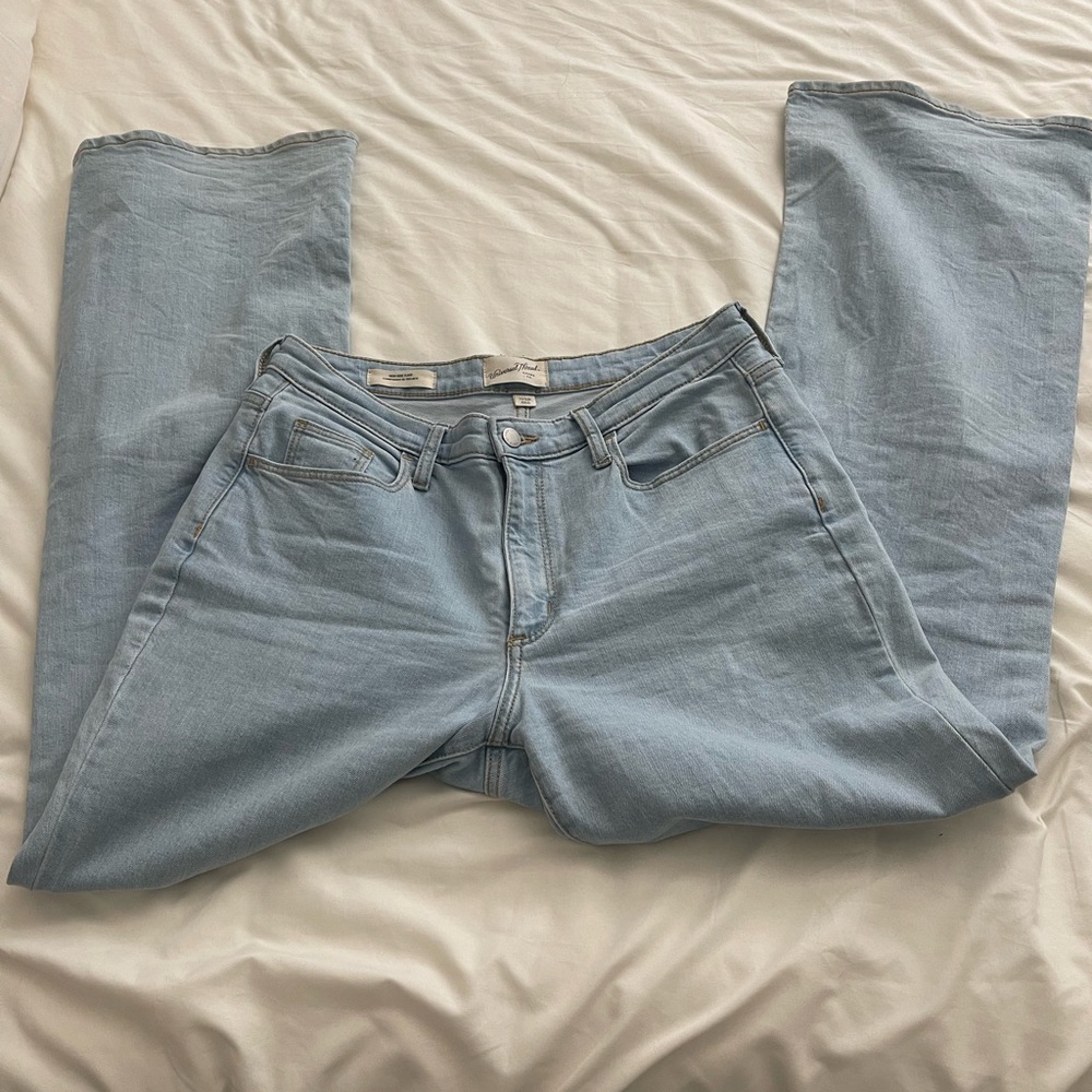 High Rise Wide Leg Jean - Picture 3 of 4